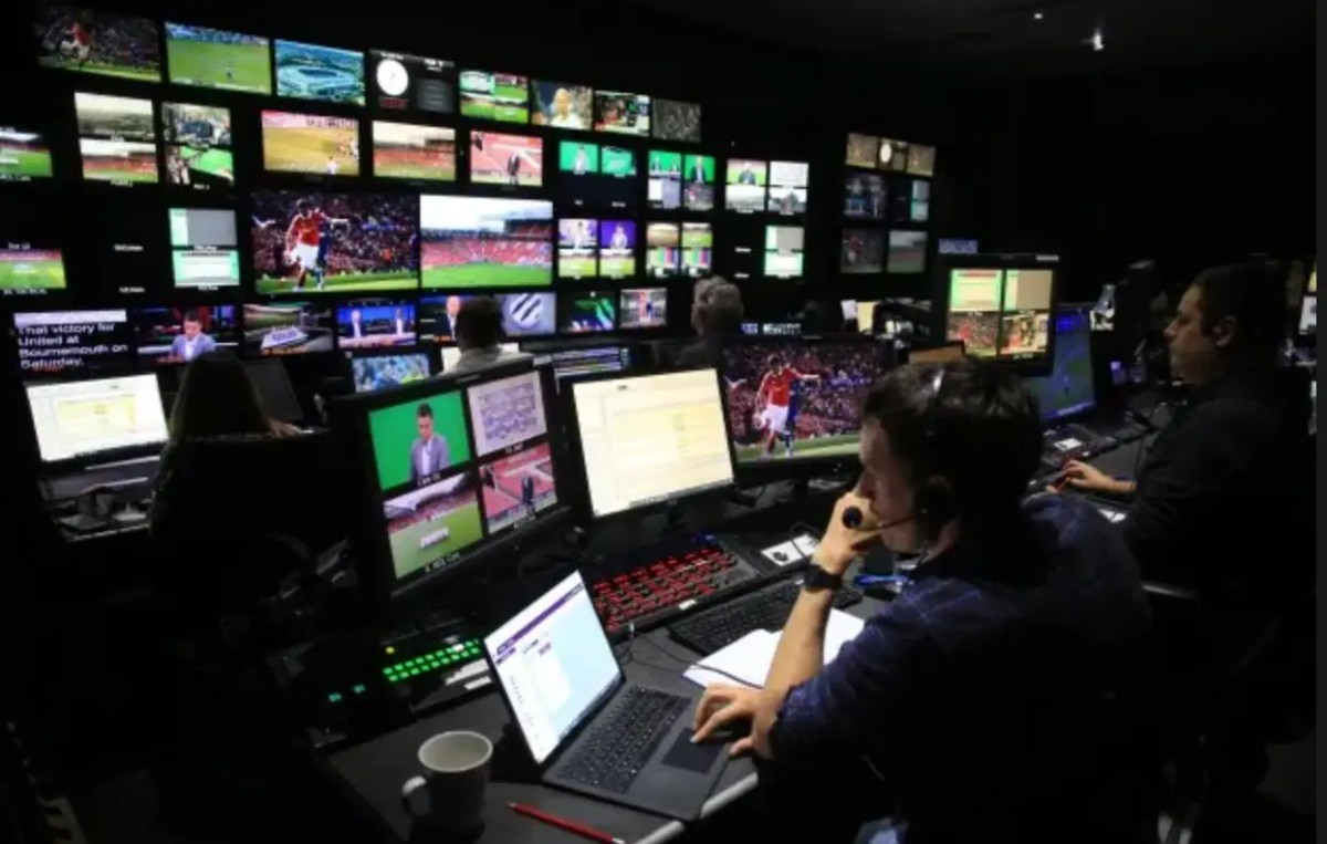 你看的英超比赛信号和英国球迷看的不是同一个来源